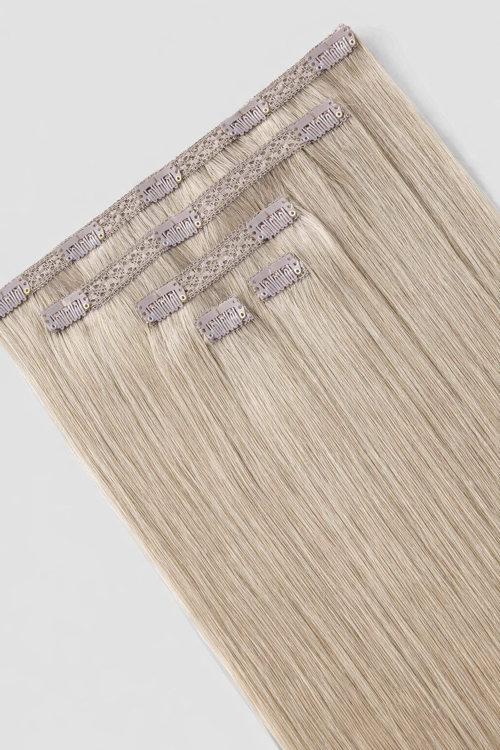 CLIP IN HAIR EXTENSIONS Beige Blonde, Straight, Natural Look, 100% Human Hair, Easy Clip In, Comfortable Fit, Versatile Styling, Long Lasting Quality. CLIHAIR31