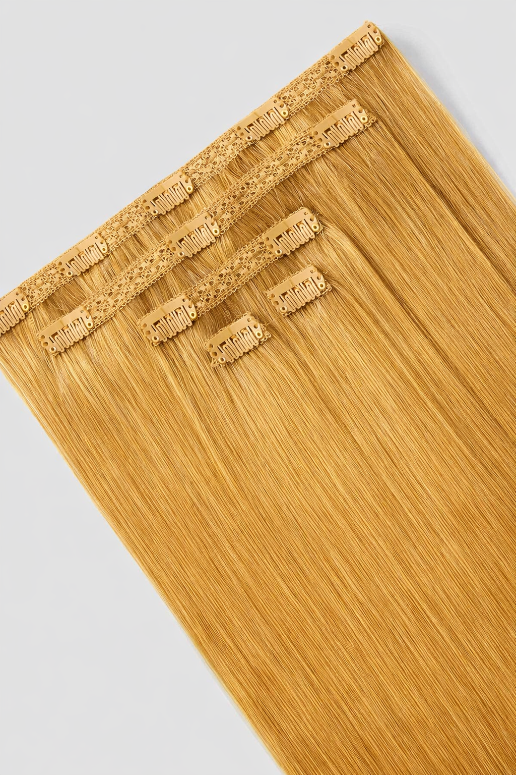 CLIP IN HAIR EXTENSIONS Honey Blonde, Straight, Natural Look, 100% Human Hair, Easy Clip In, Comfortable Fit, Versatile Styling, Long Lasting Quality. CLIHAIR37