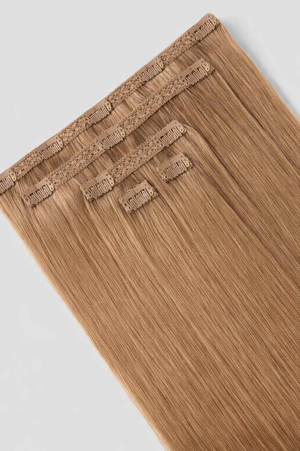 CLIP IN HAIR EXTENSIONS Mocha Light , Straight, Natural Look, 100% Human Hair, Easy Clip In, Comfortable Fit, Versatile Styling, Long Lasting Quality. CLIHAIR45